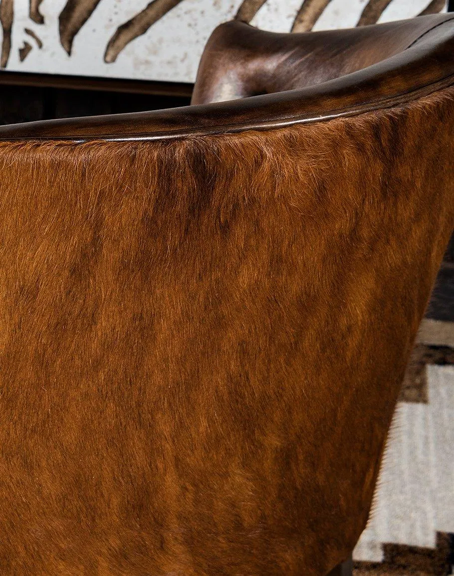 Cattle Club Cowhide & Leather Captains Chair