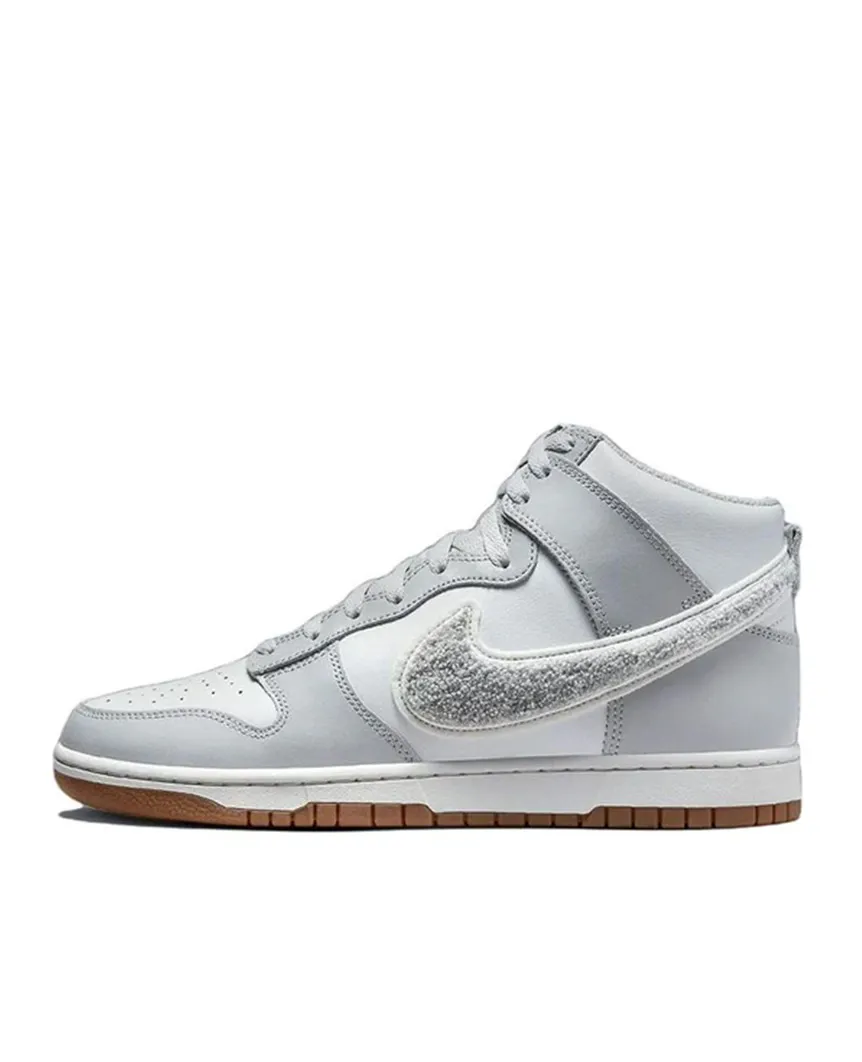 Dunk High University Chenille Swoosh Light Smoke Grey