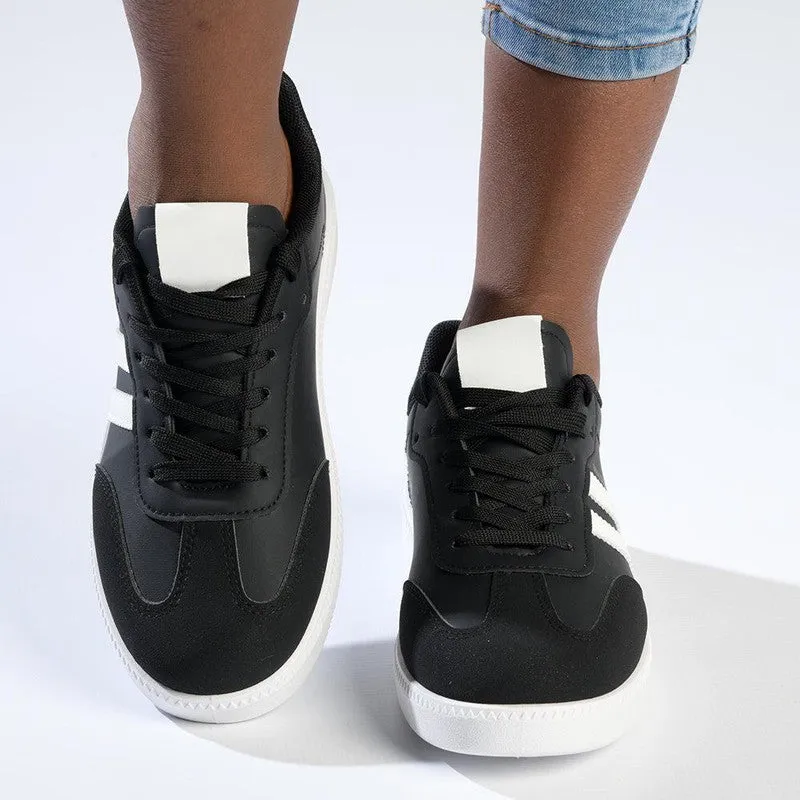 Madison Ariella Fashion Sneaker - Black / White