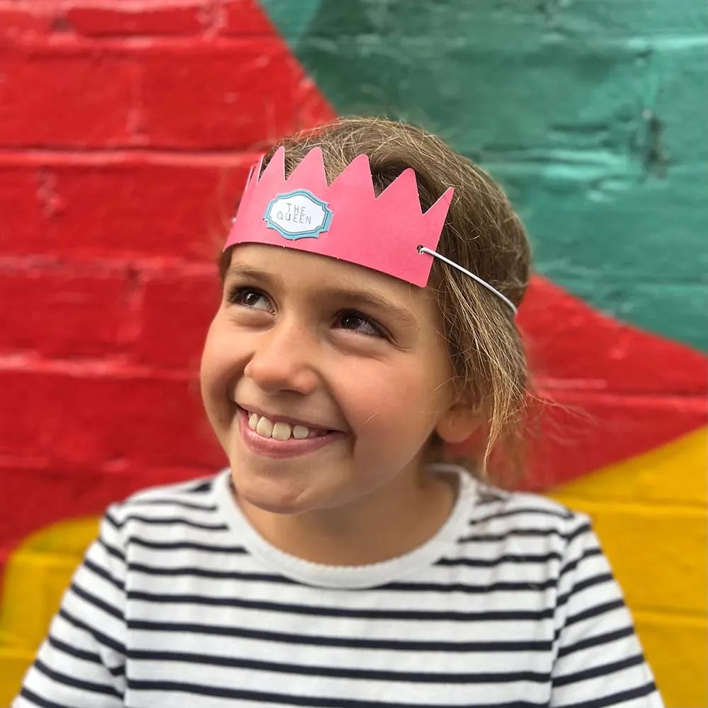 Make Your Own 'Who Am I?' Christmas Cracker Crown Kit